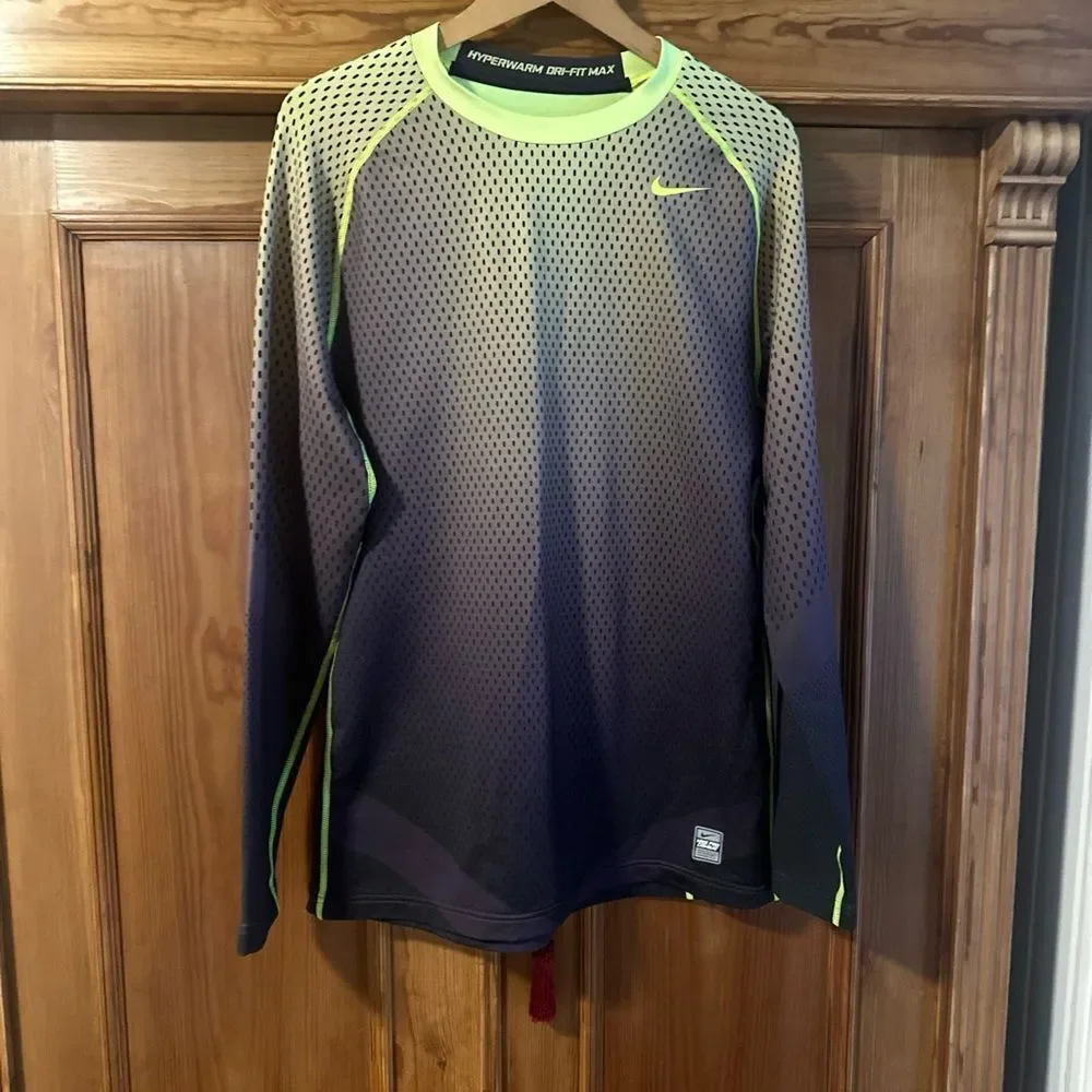 Nike Men's pro combat dry fit athletic shirt sz Large